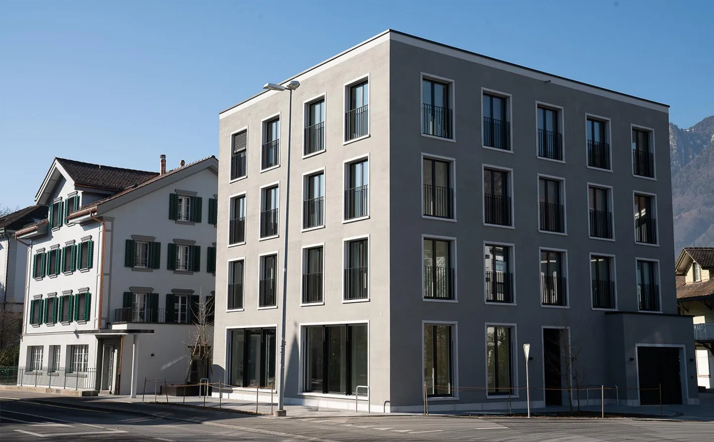 4 ½ Room Apartment in the Best Location in Brunnen SZ - Photo 1 of 10