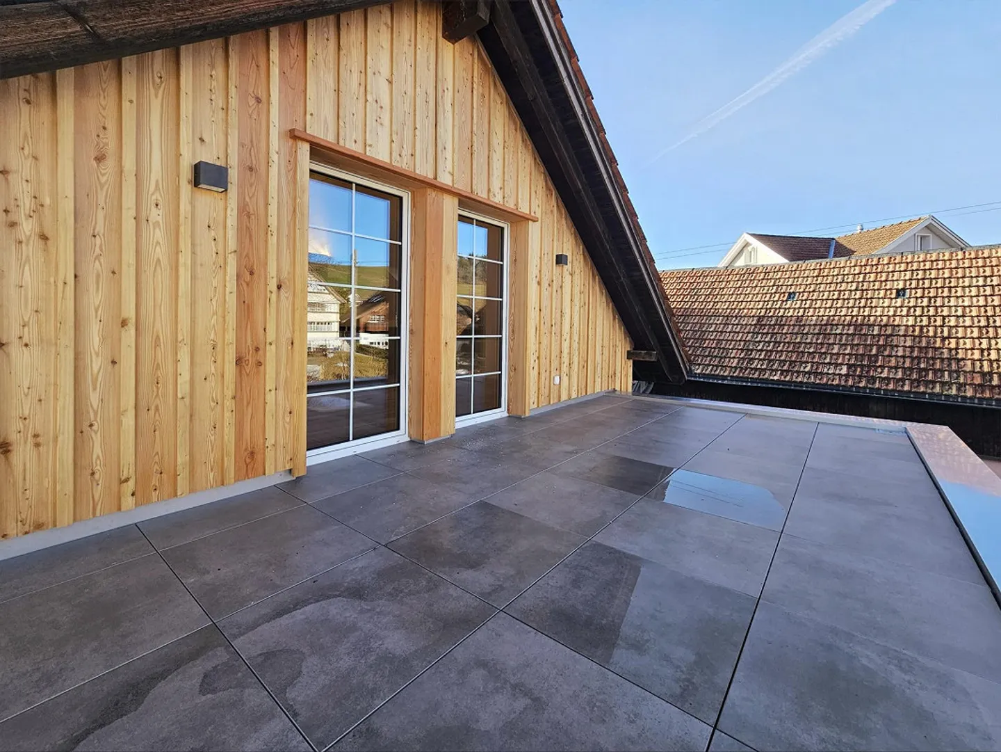 Appartement moderne de 3.5 pièces - avec grande terrasse! - Photo 10 sur 12