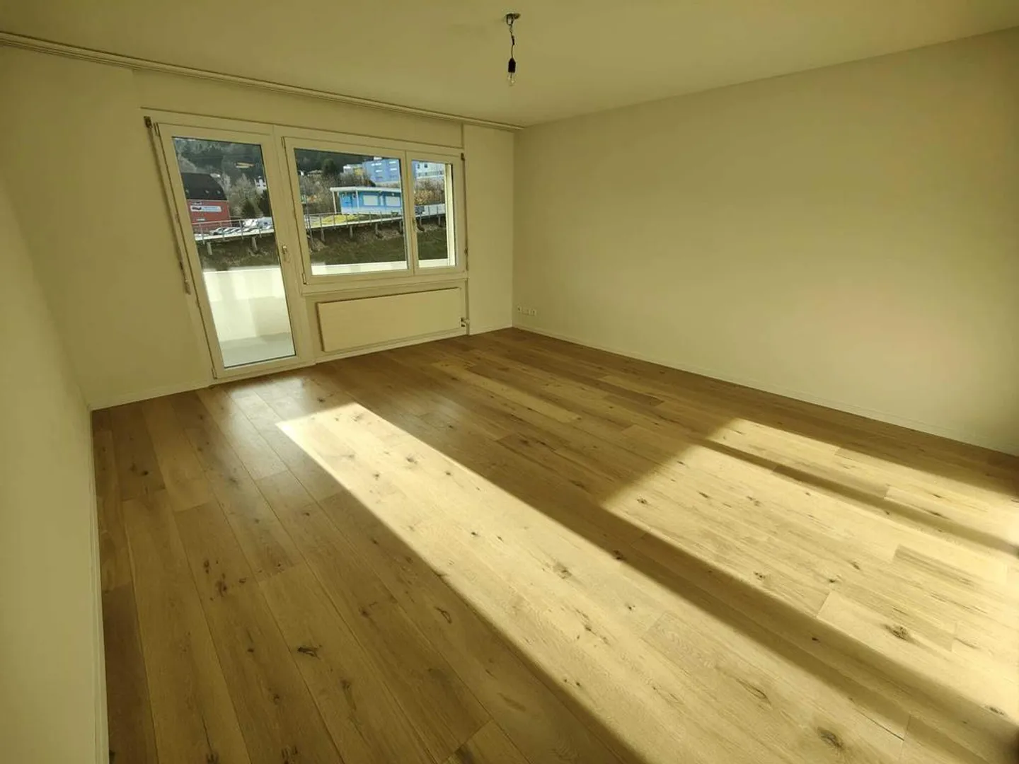 Gemütliche, komplett renovierte 4.5-Zimmerwohnung - Foto 4 von 12