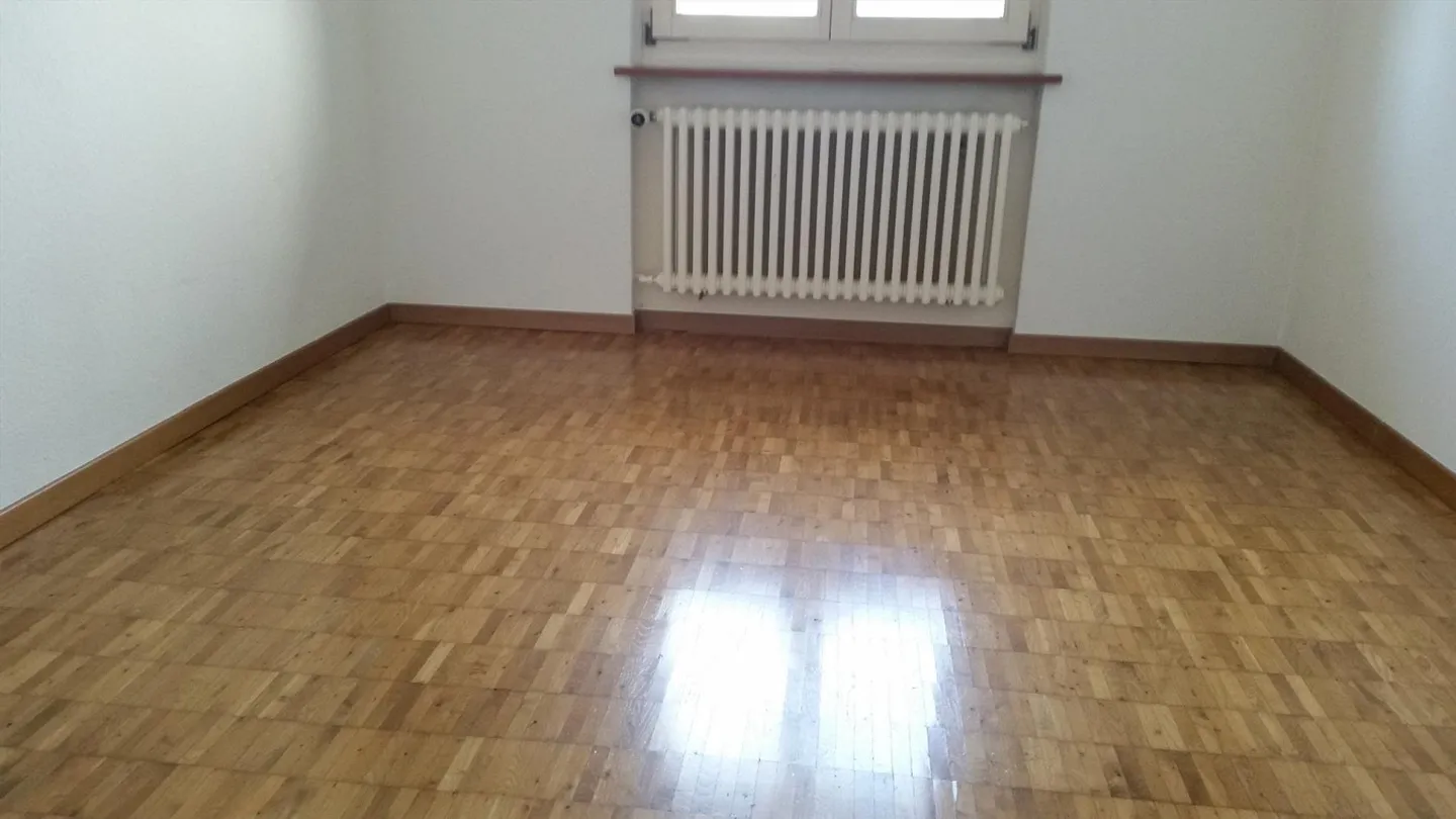 Gemütlich 3.5-Zimmer Wohnung zentral gelegen - Foto 6 von 10
