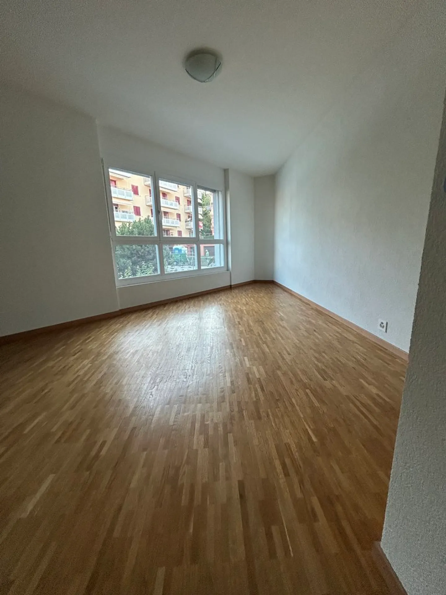 Charmante 2.5-Zimmer Wohnung - Foto 5 von 10