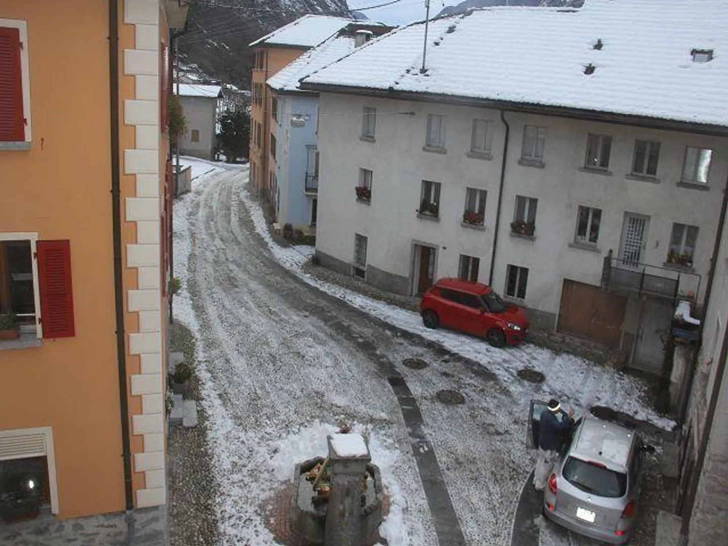 casa di 6 1/2 stanze con edificio annesso da ampliare - Foto 18 di 21