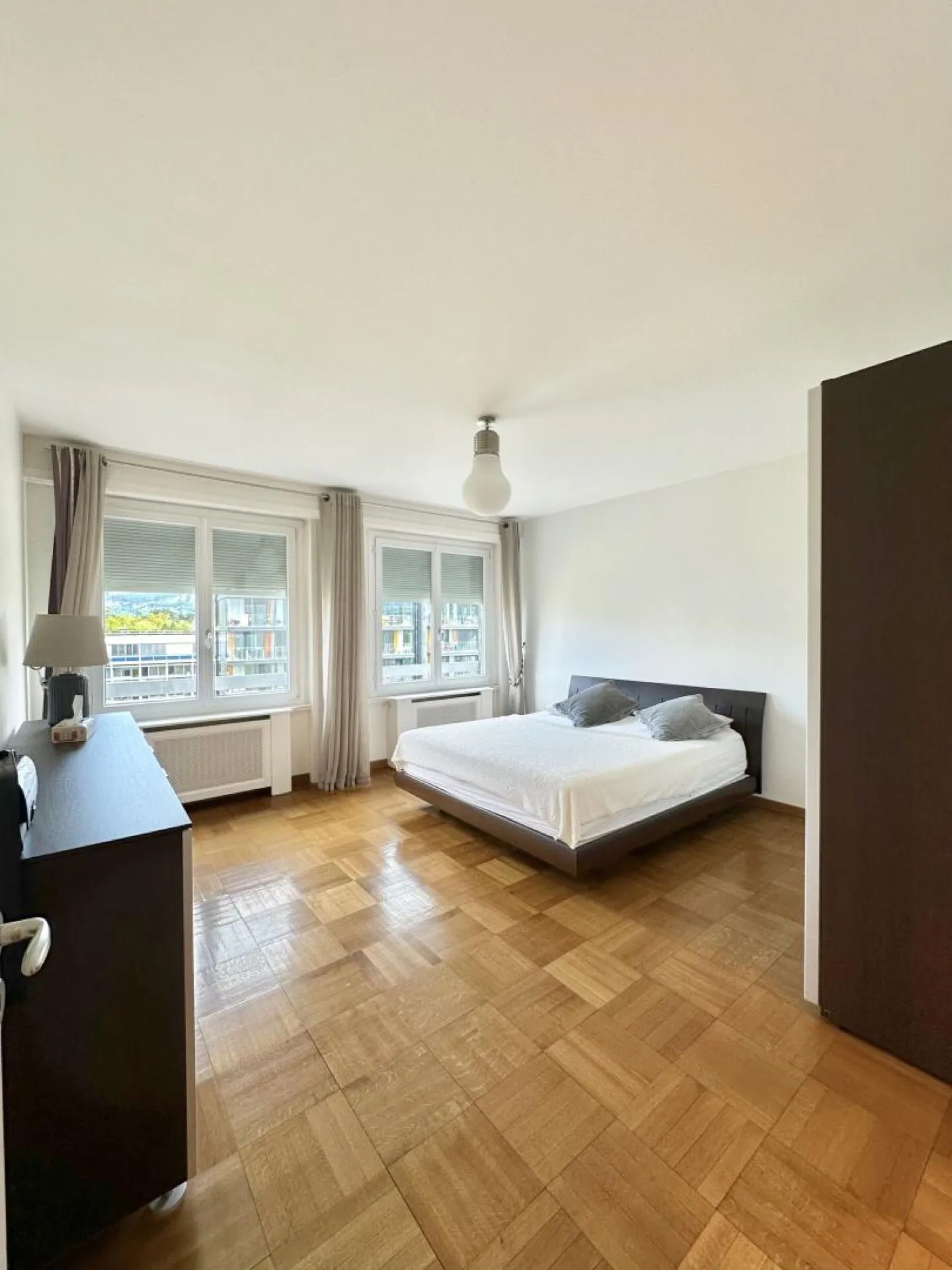 7-room apartment in Geneva - Photo 11 of 13