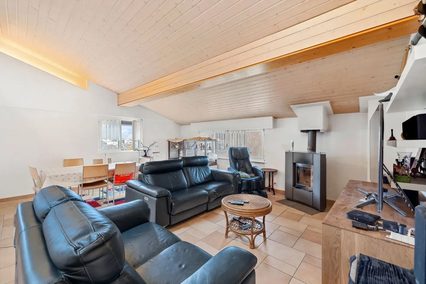 Charmante Wohnung in Saxon - Foto 2 von 4