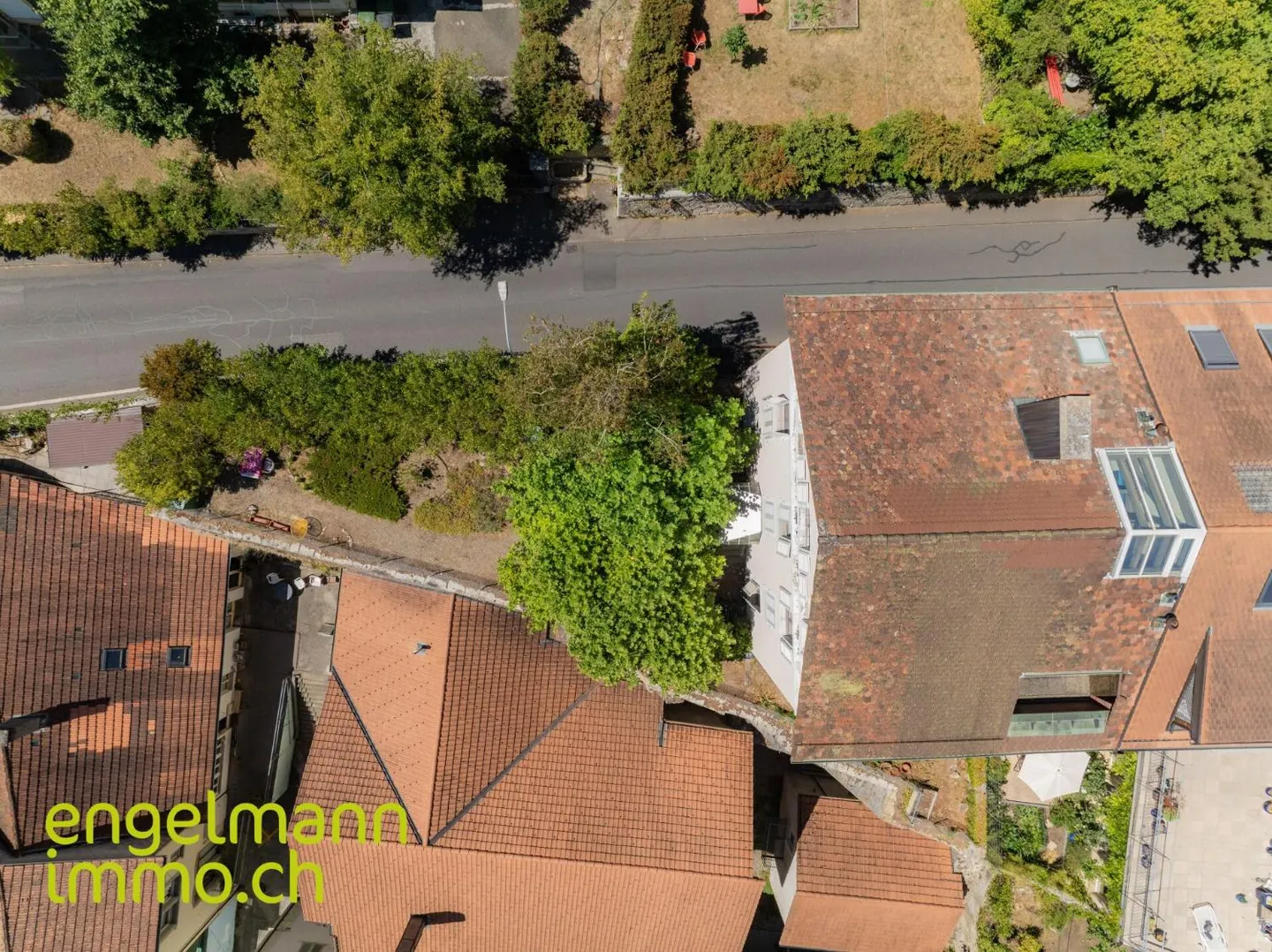 Residential Building - Photo 4 of 13