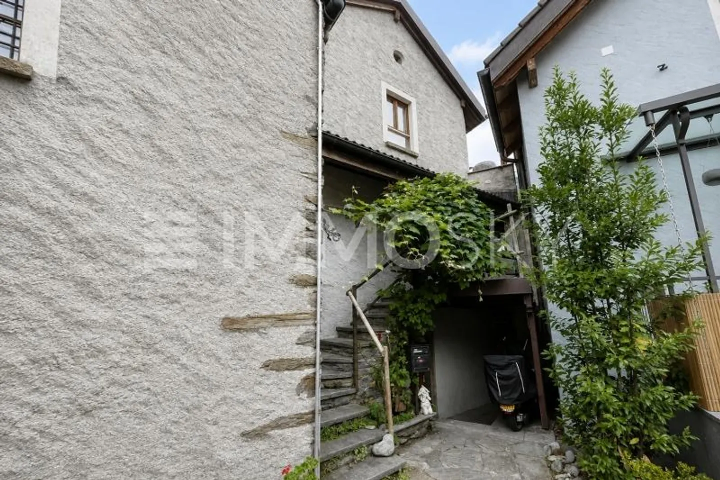 Charming Vacation Home in Lodano - Photo 1 of 6