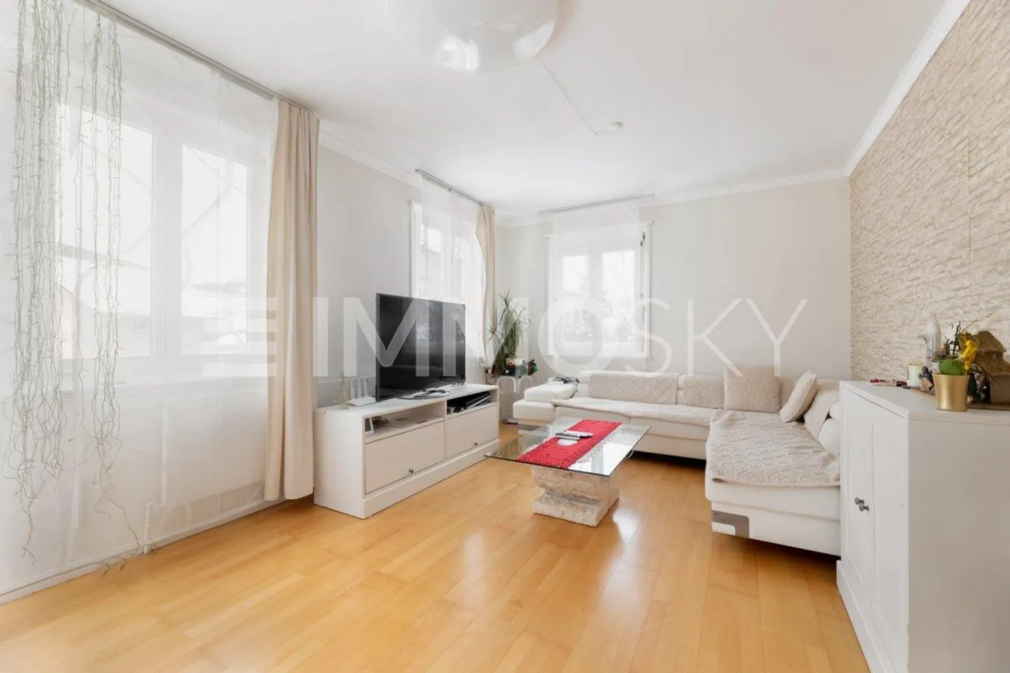 Ihr neues Zuhause voller Möglichkeiten - Foto 1 von 5