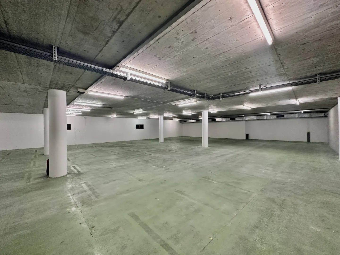 Espace de stockage central à Sion - Photo 4 sur 4