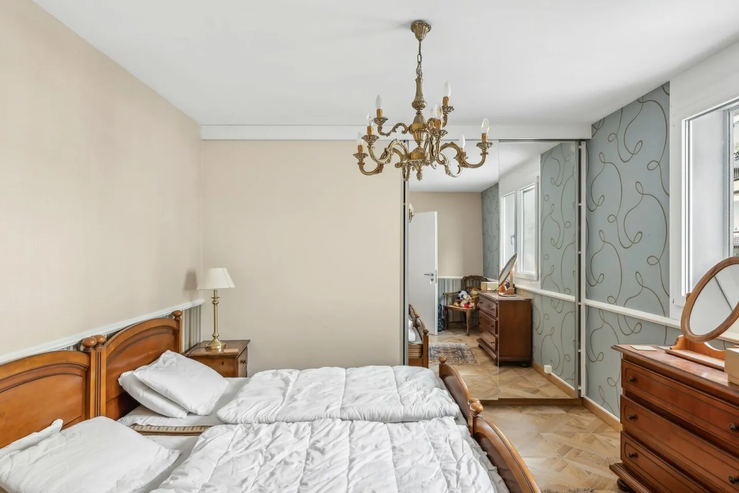 Im Stadtzentrum, geräumige, moderne Wohnung mit 2 Balkonen - Foto 11 von 16