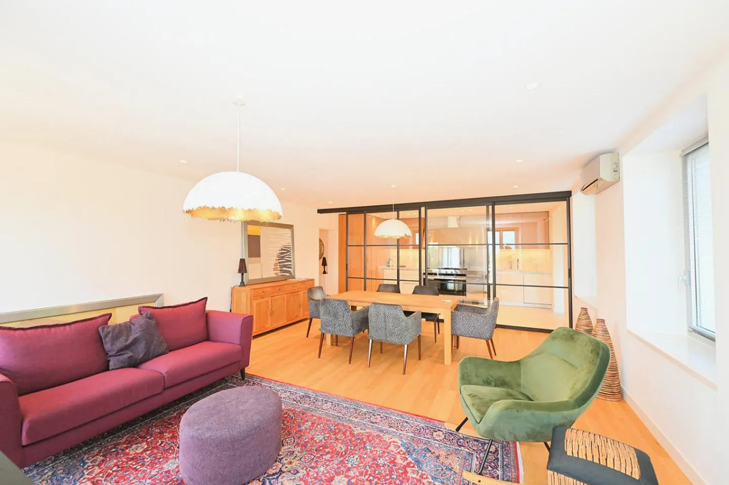 Appartement Meublé Élégant avec Vue Panoramique à Porza - Photo 6 sur 16