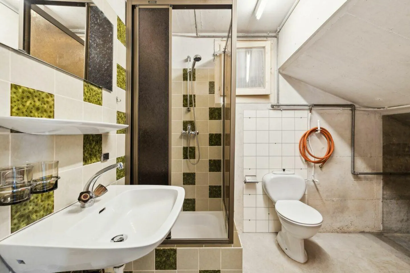 Single-family house in an elevated, sunny location - Photo 10 of 24