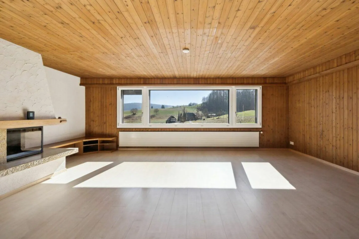 Single-family house in an elevated, sunny location - Photo 18 of 24