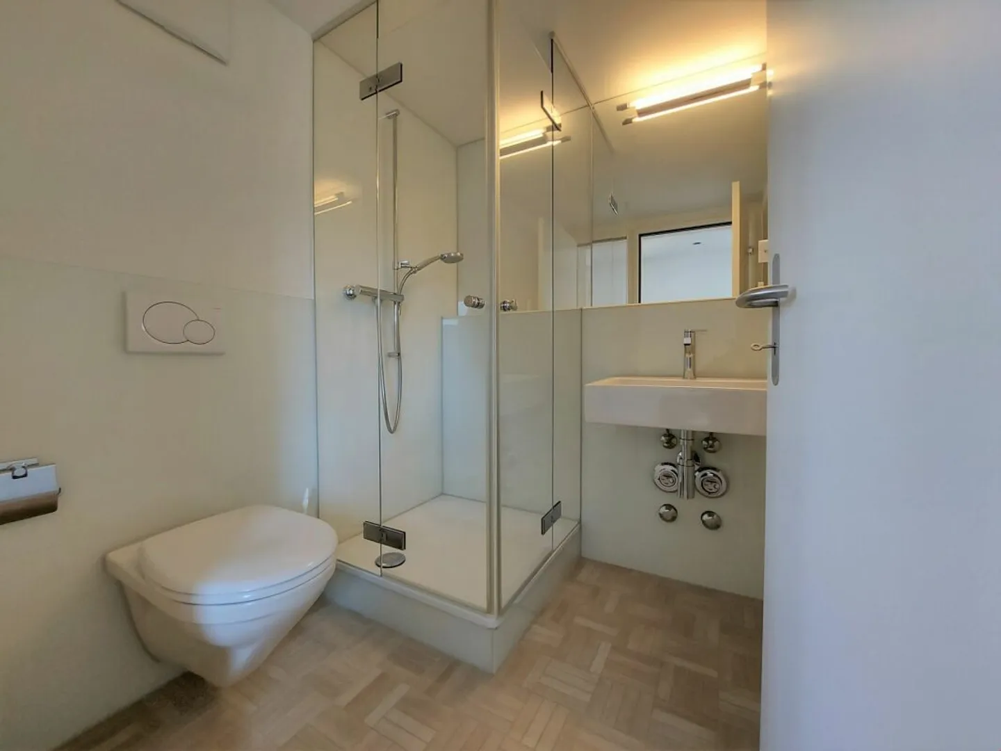 Belle appartement sous les combles dans la vieille ville - Photo 9 sur 12