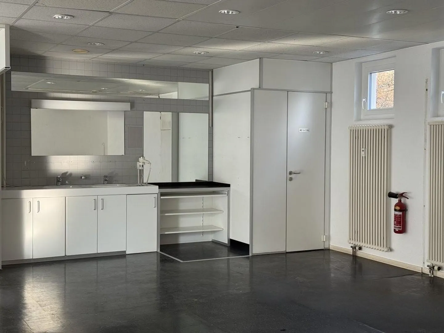 Your new business location in the best area of Wabern! - Photo 6 of 10