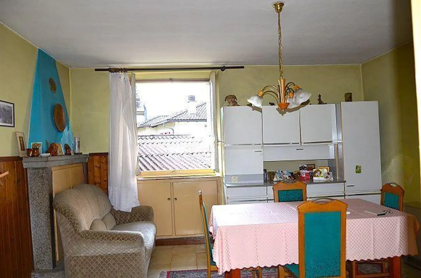 Casa plurifamiliare da rinnovare con possibilità di ampliamento - Foto 2 di 36