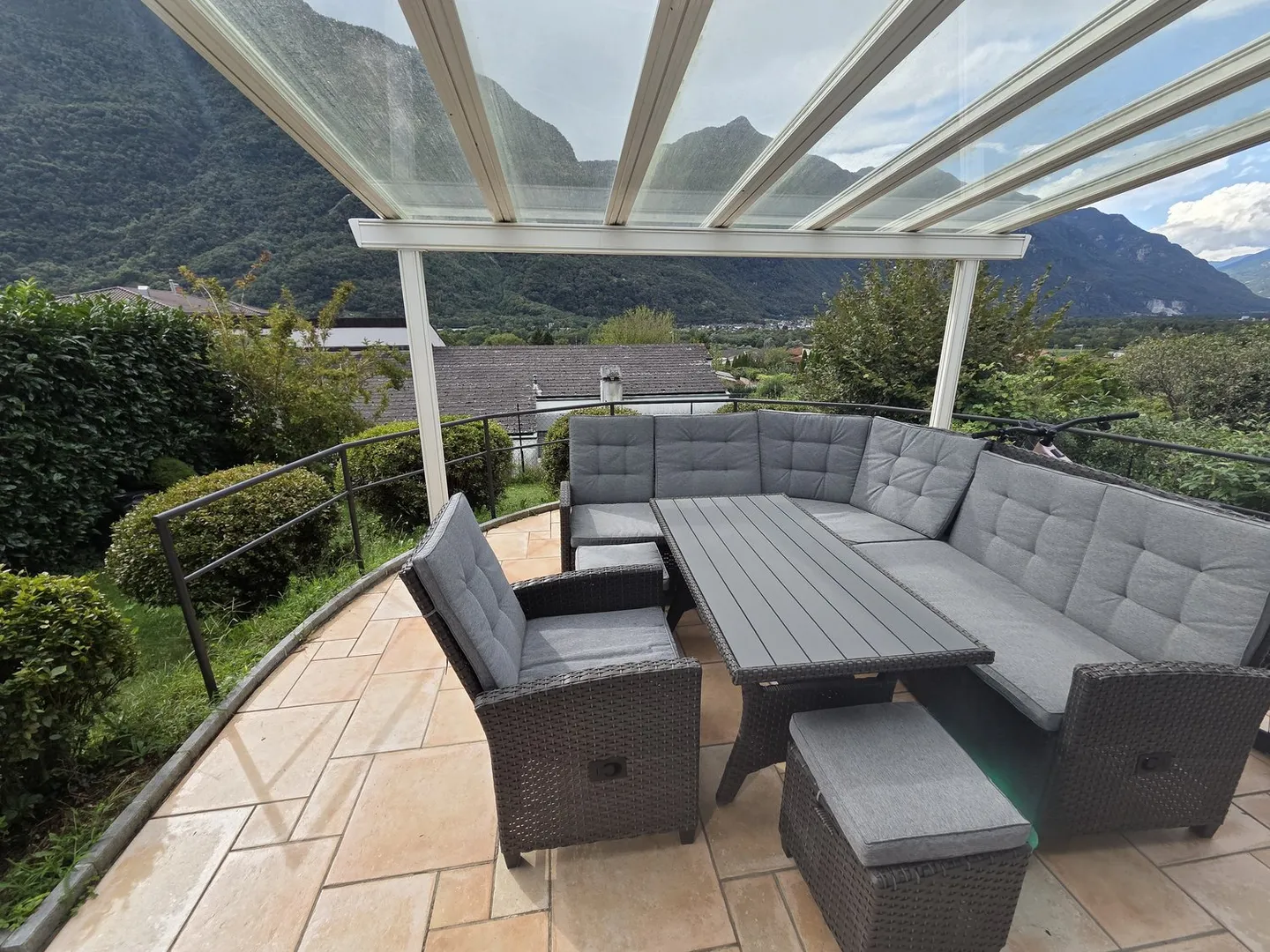 Single-family house in a quiet residential area - Photo 13 of 21