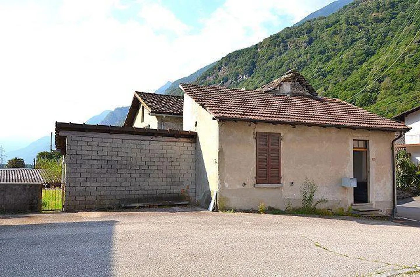 Casa plurifamiliare da rinnovare con possibilità di ampliamento - Foto 33 di 36