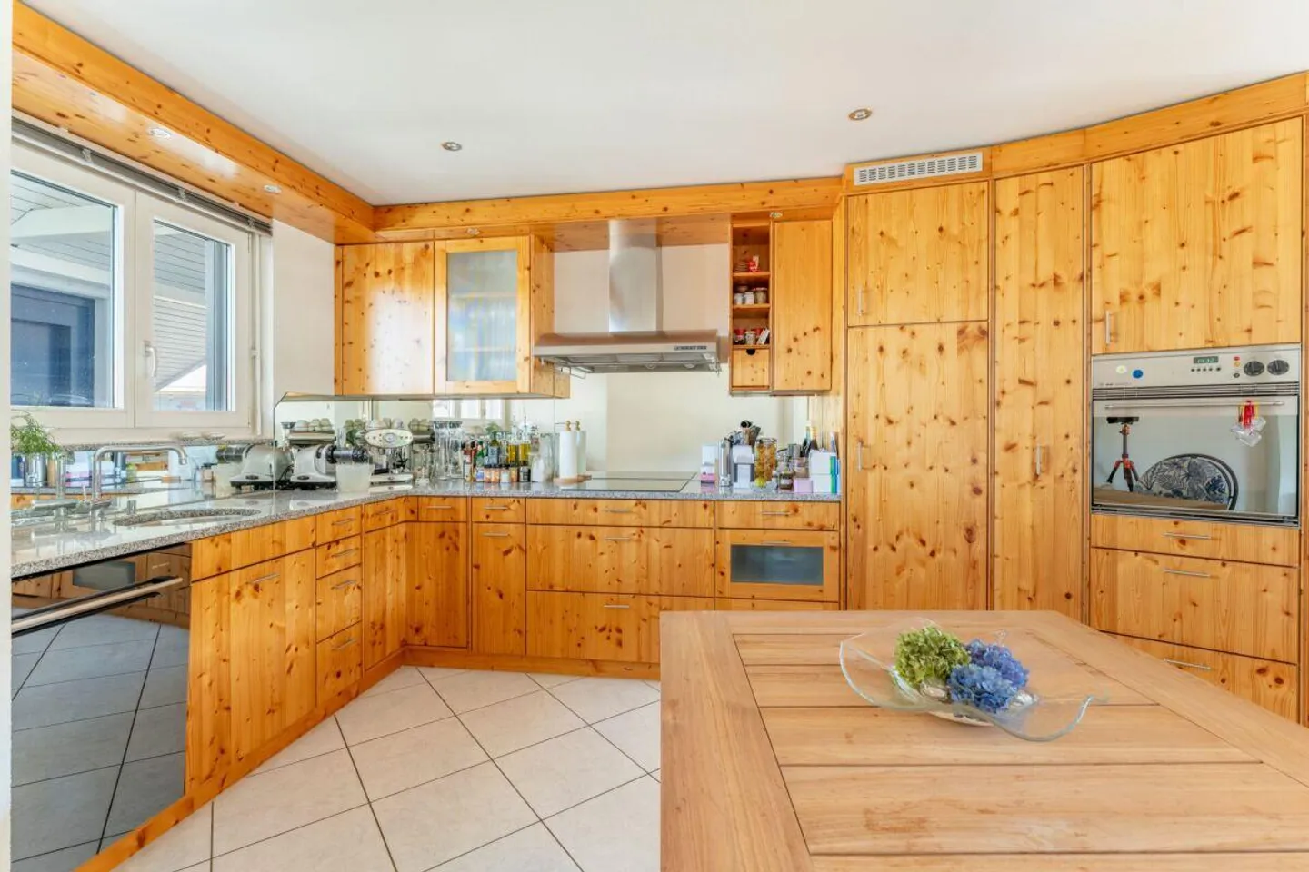Es Huus em Huus: grossi 6.5-Zemmer-Maisonette-Wohnig - Foto 6 von 12