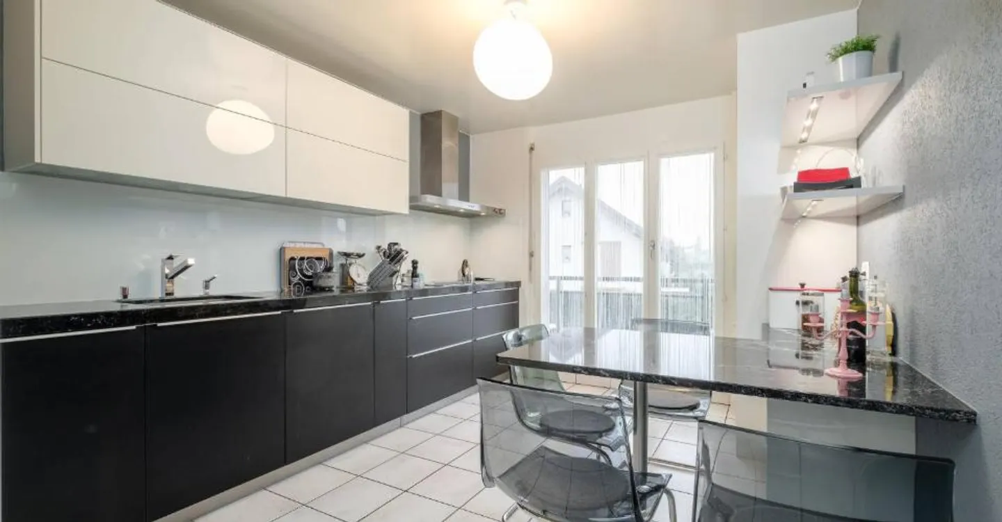 Spacious penthouse duplex of 235 m² fully renovated - Photo 4 of 12
