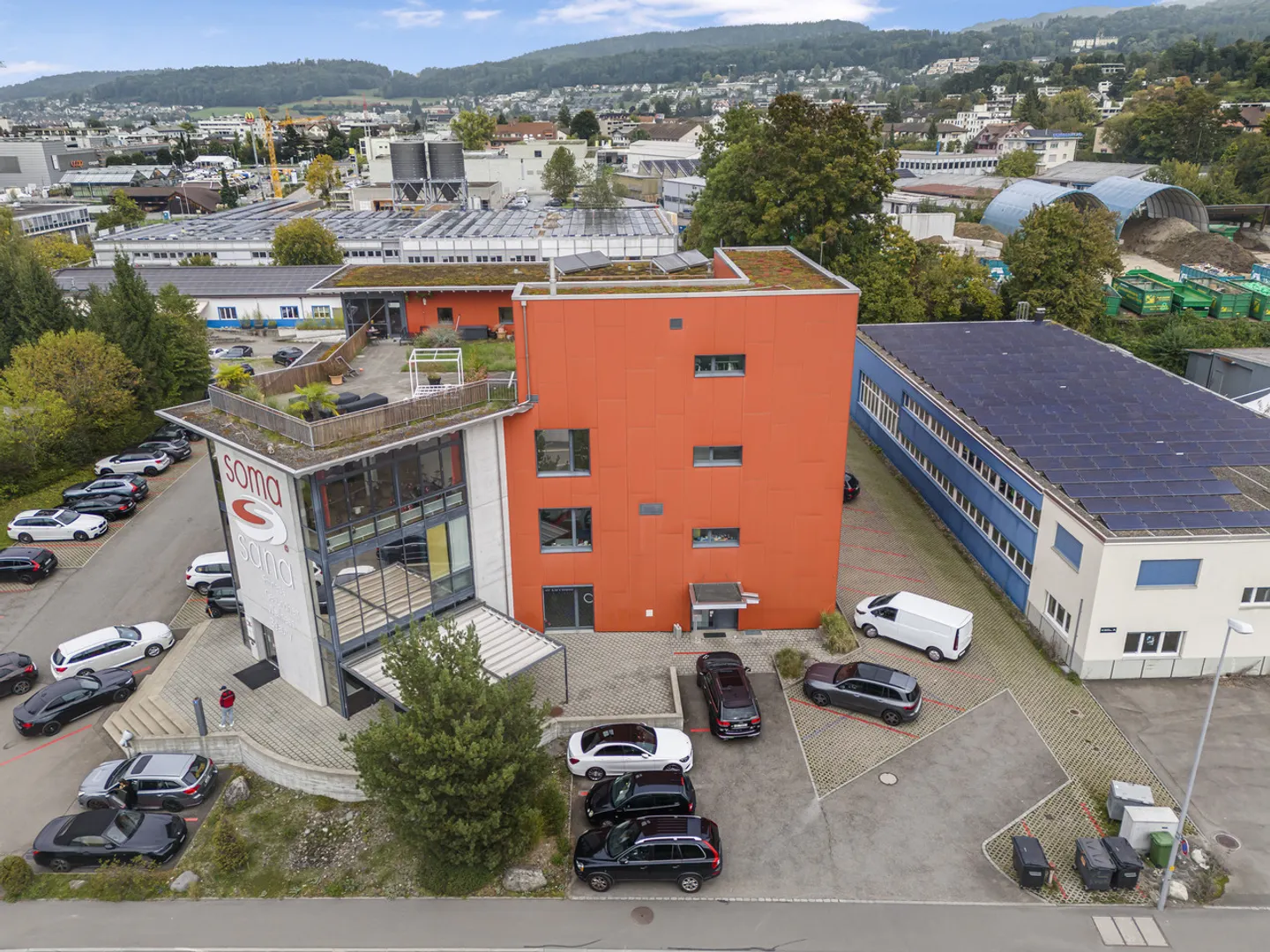 Modern Commercial Space in Affoltern - Photo 2 of 15