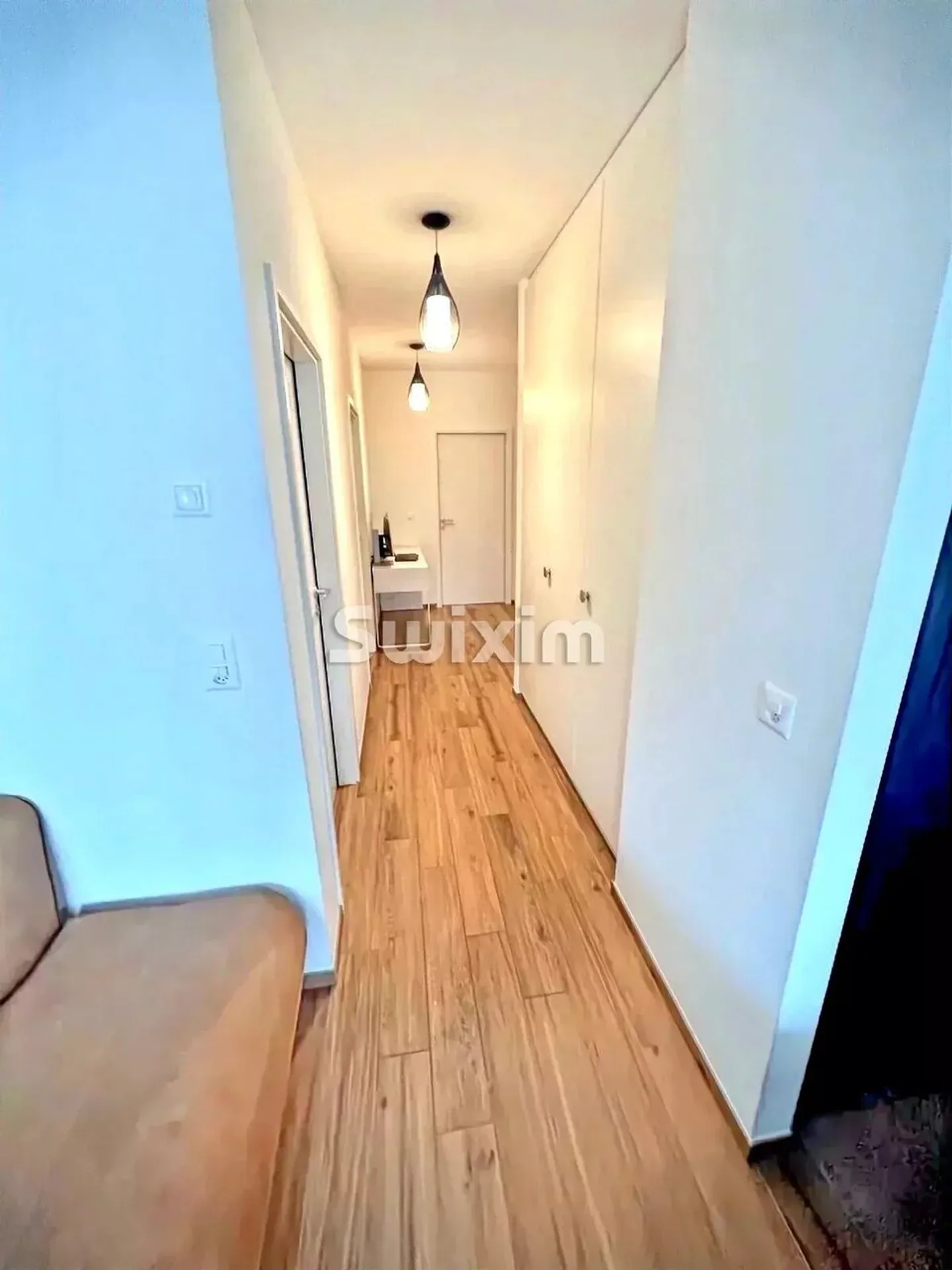 EXCLUSIF - Aux Celliers, un appartement lumineux de 4 pièces avec grande terrasse au bord de l'eau - Photo 7 sur 12