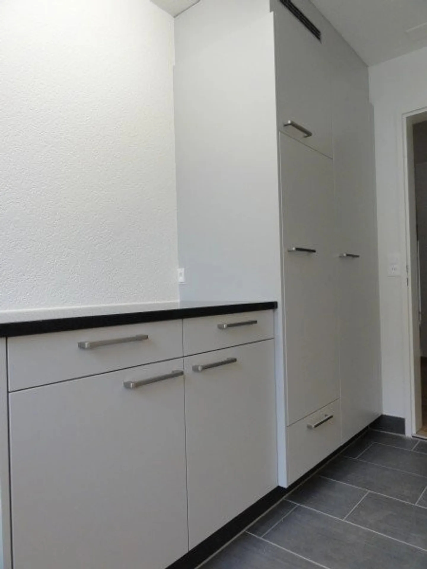 Appartamento moderno a Biel - Foto 3 di 11