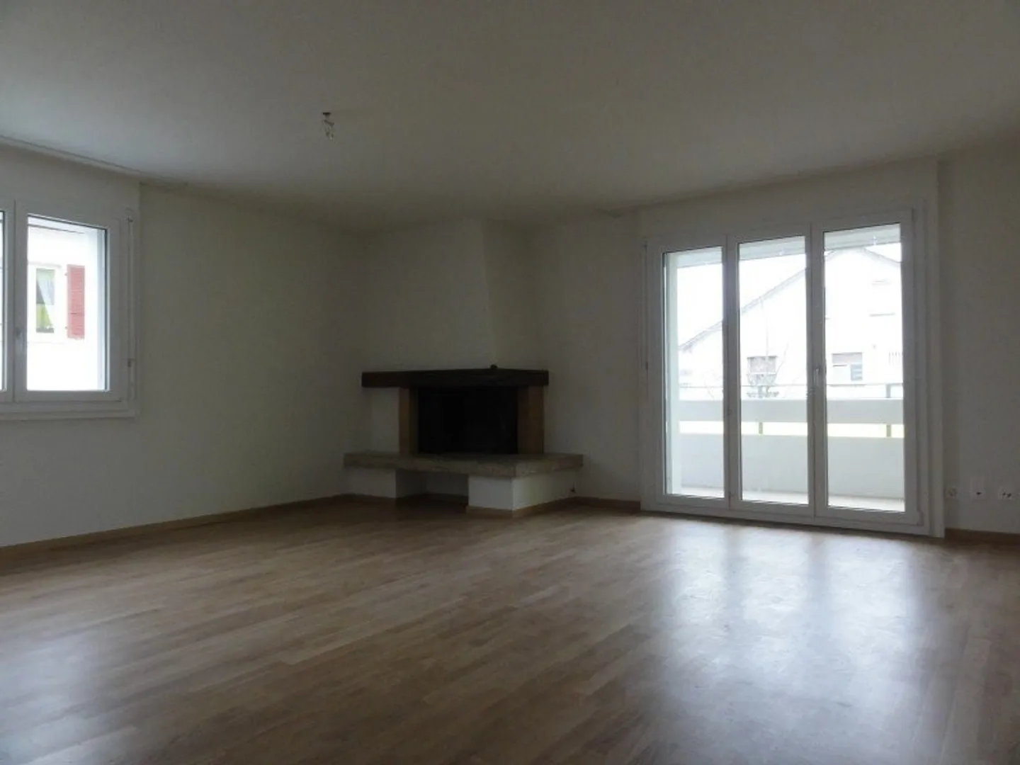 Appartamento moderno a Biel - Foto 8 di 11