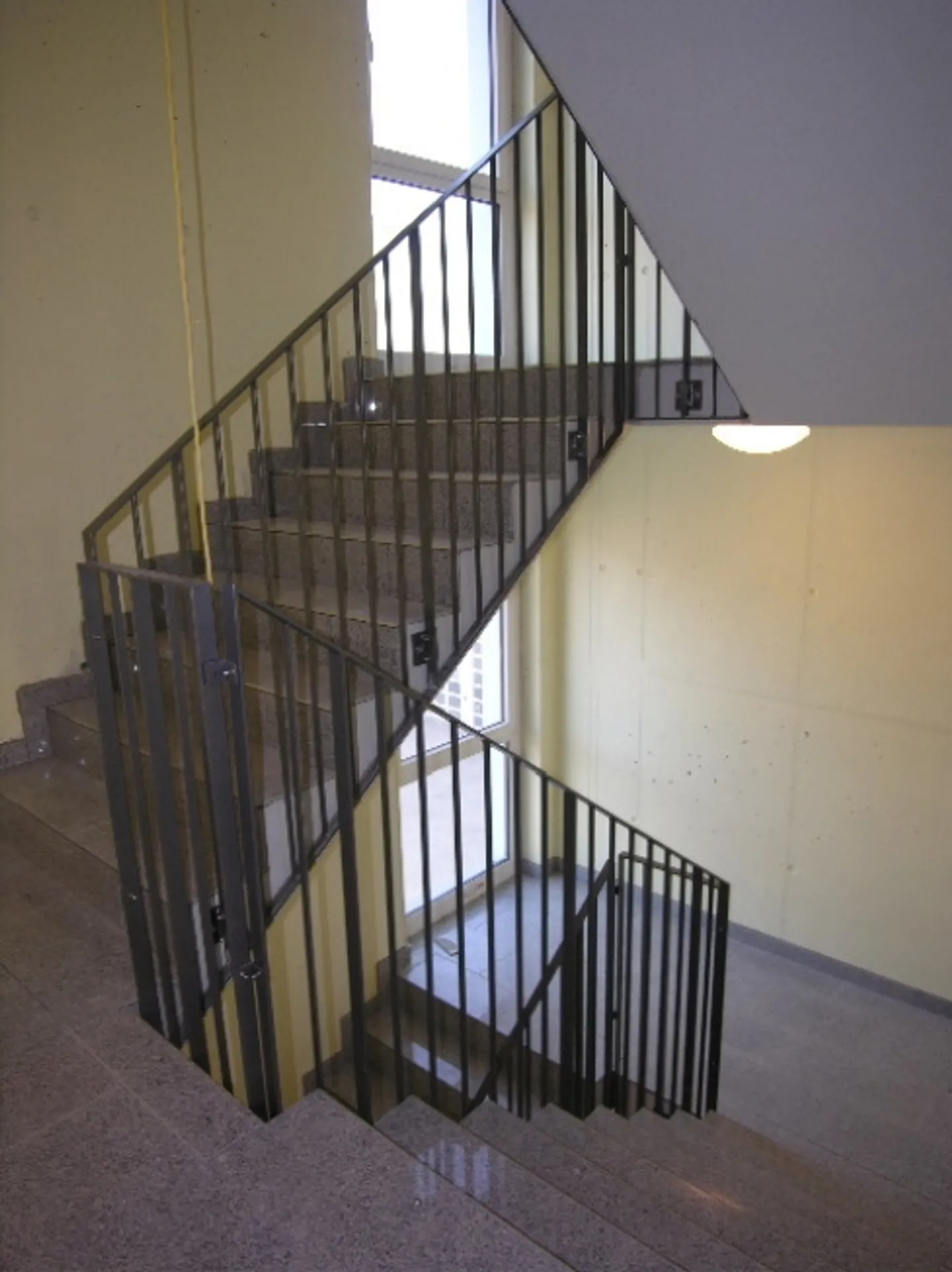 Bright office space in a central location with terrace - Photo 8 of 12