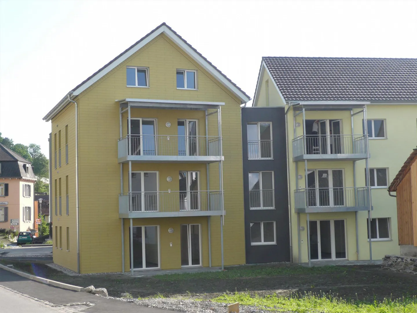 Spacious 3.5-room apartment C04 - Photo 1 of 4