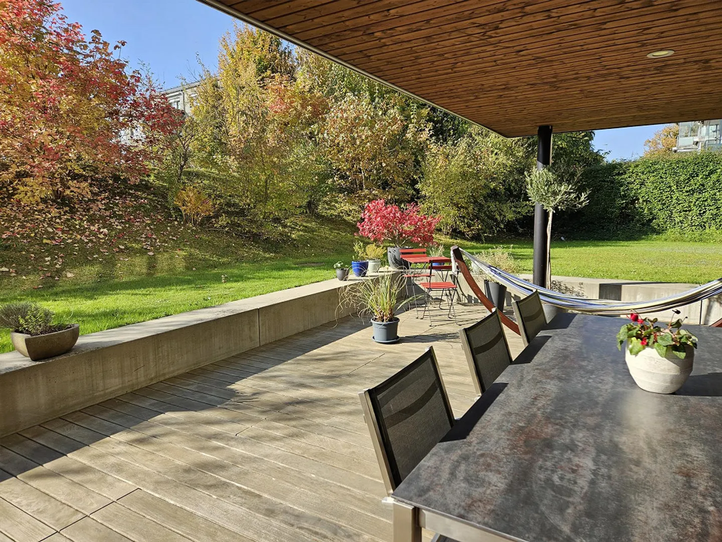 EXKLUSIVITÄT MIT EINZIGARTIGEM GARTENSITZPLATZ - Photo 7 sur 7