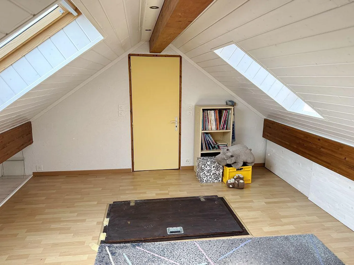 Bel appartamento duplex di 5.5 locali con balcone a Gland - Foto 10 di 12
