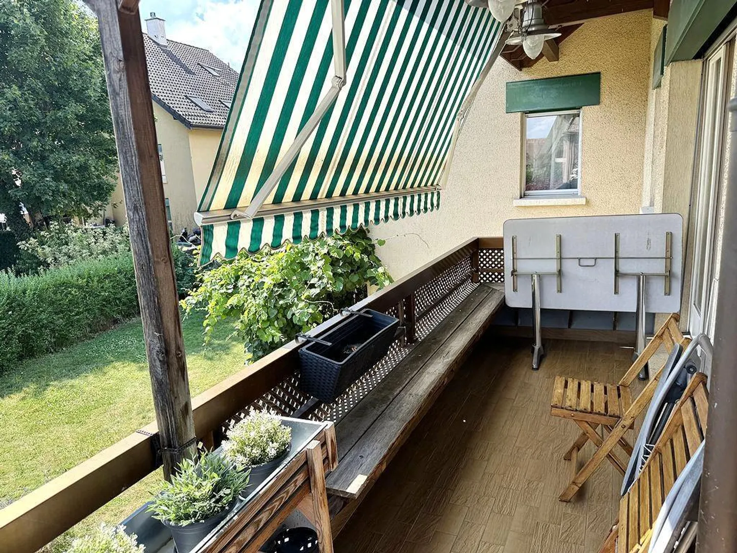 Bel appartamento duplex di 5.5 locali con balcone a Gland - Foto 11 di 12