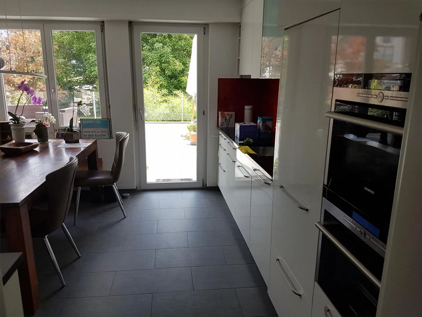 Spacious modern 5.5 room apartment in Maienfeld - Photo 3 of 12