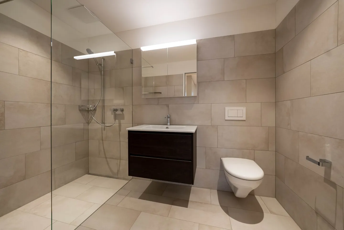 First Rental - First-Class Living with High-Quality Comfort - Photo 15 of 16