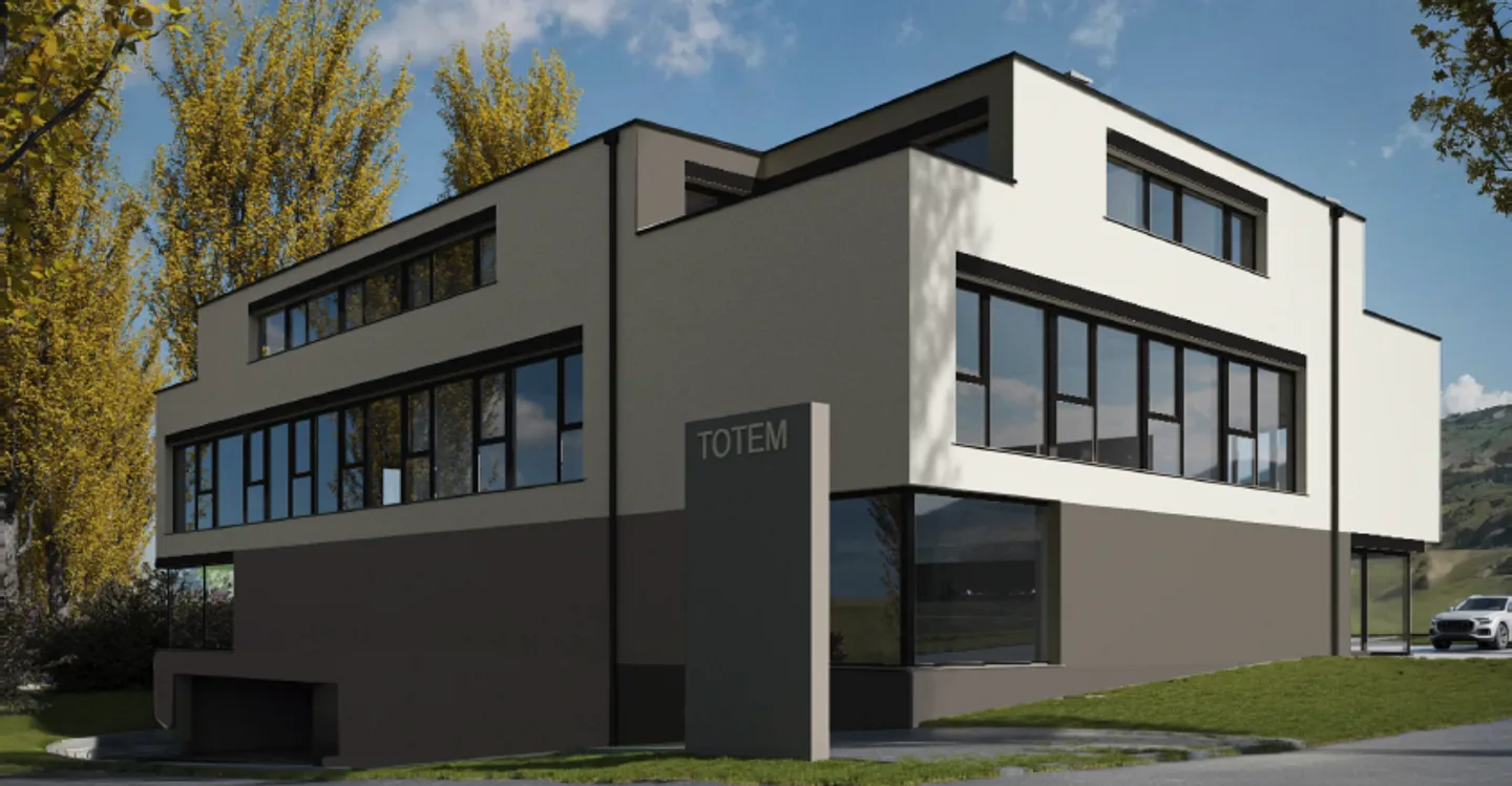 Commerce - Photo 2 of 4