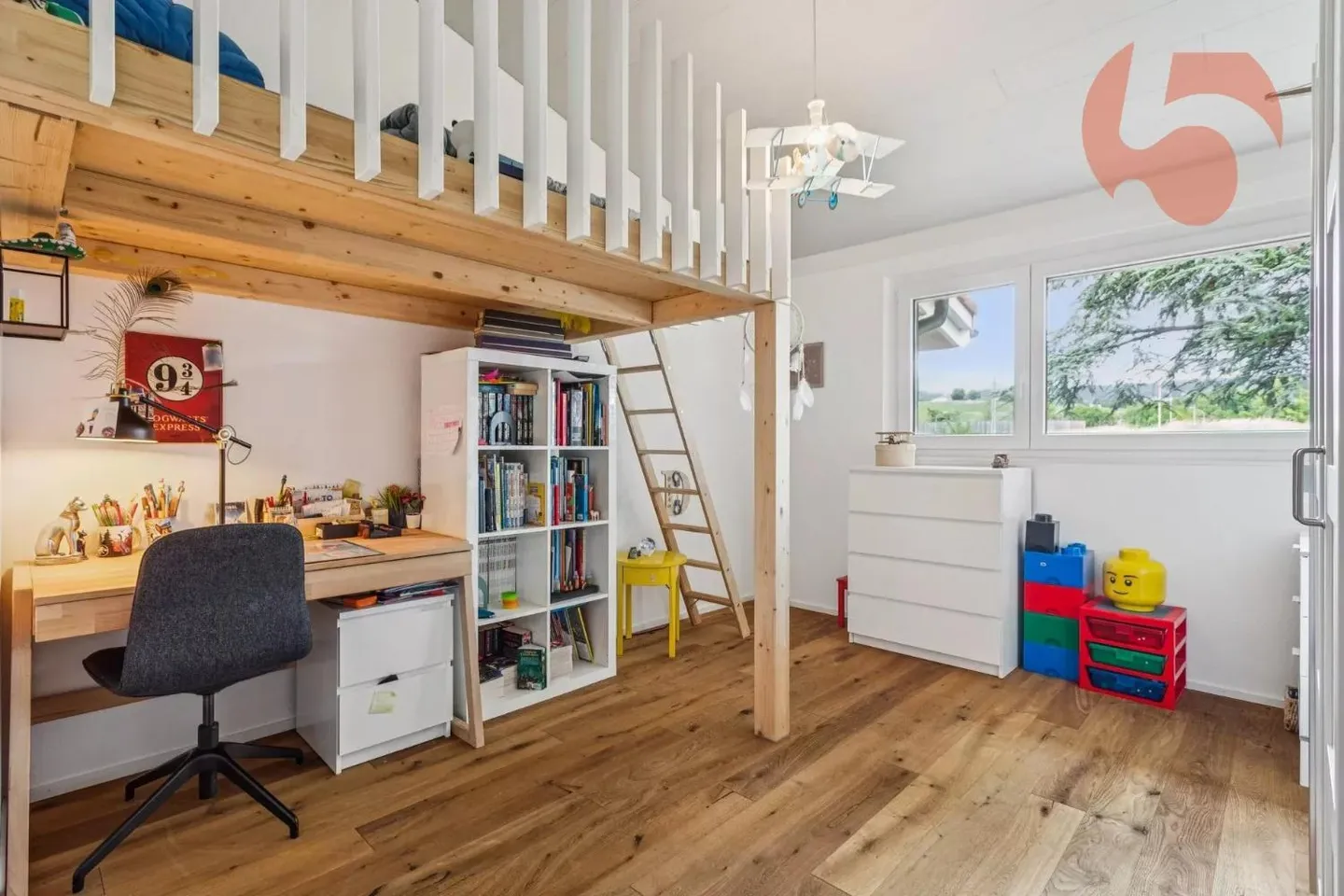 Charming Townhouse in Areuse - Photo 9 of 13