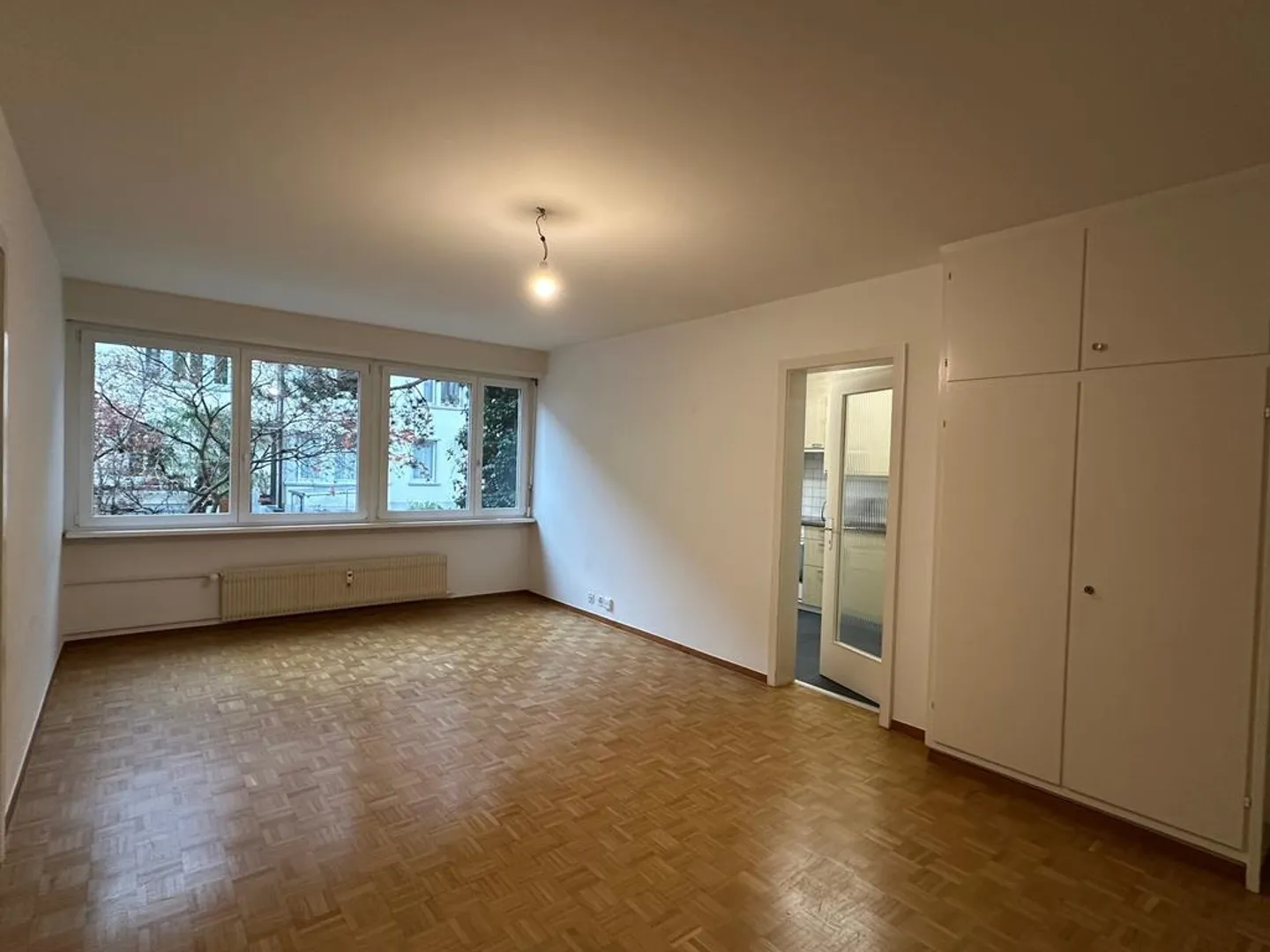 Bright and modern apartment near Schützenmattpark - Photo 2 of 8