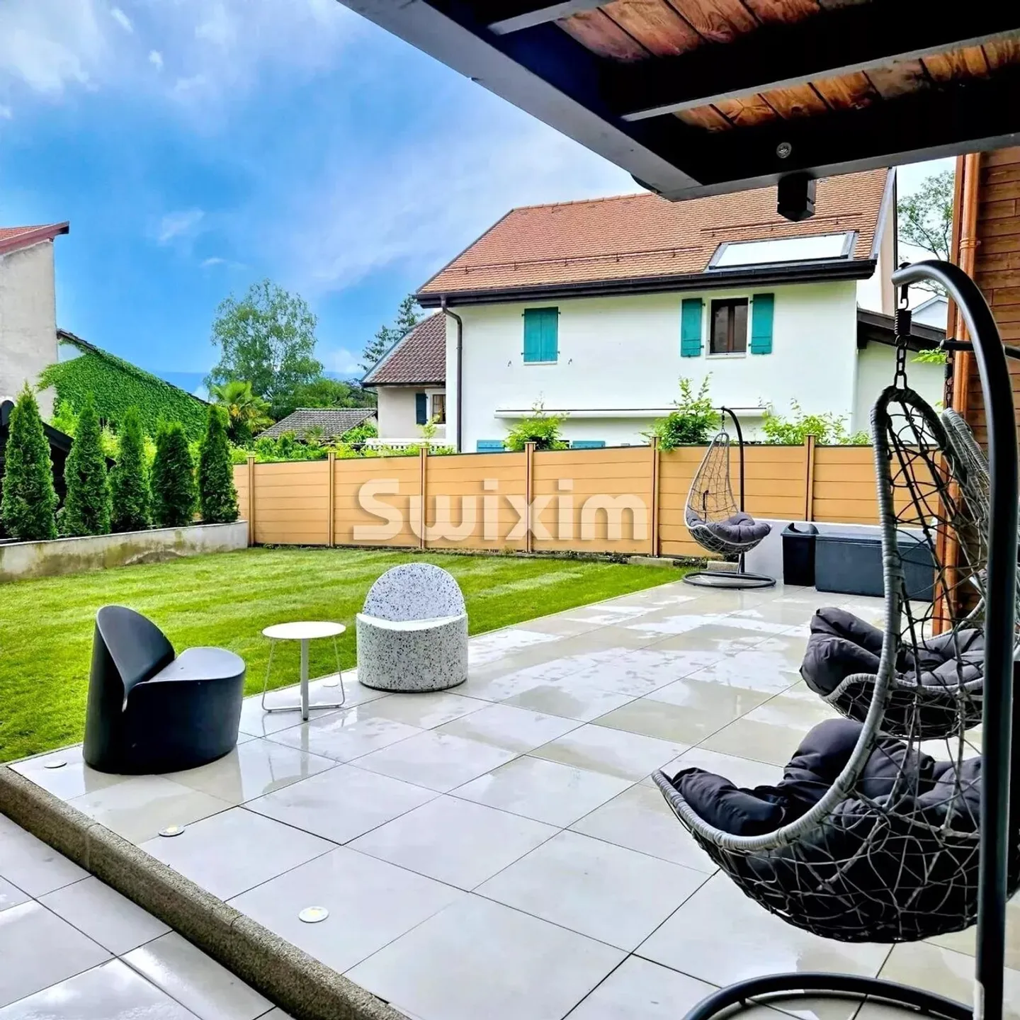 CONTEMPORARY ARCHITECT-DESIGNED VILLA NESTLED IN AN AUTHENTIC VILLAGE HOUSE - Photo 11 sur 11