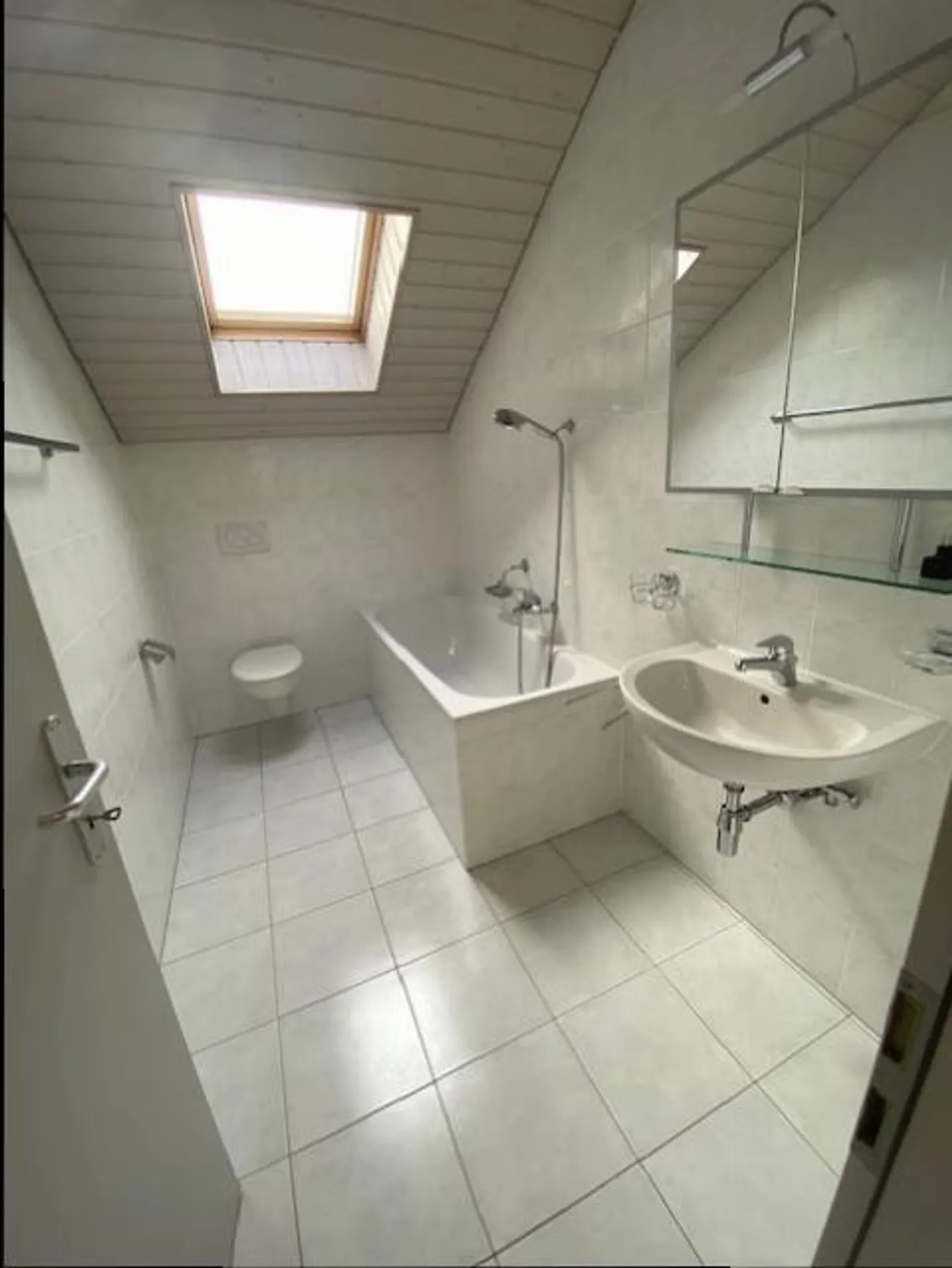 Beautiful 3.5-room apartment - Mont-sur-Rolle - Lake view - Photo 13 of 13