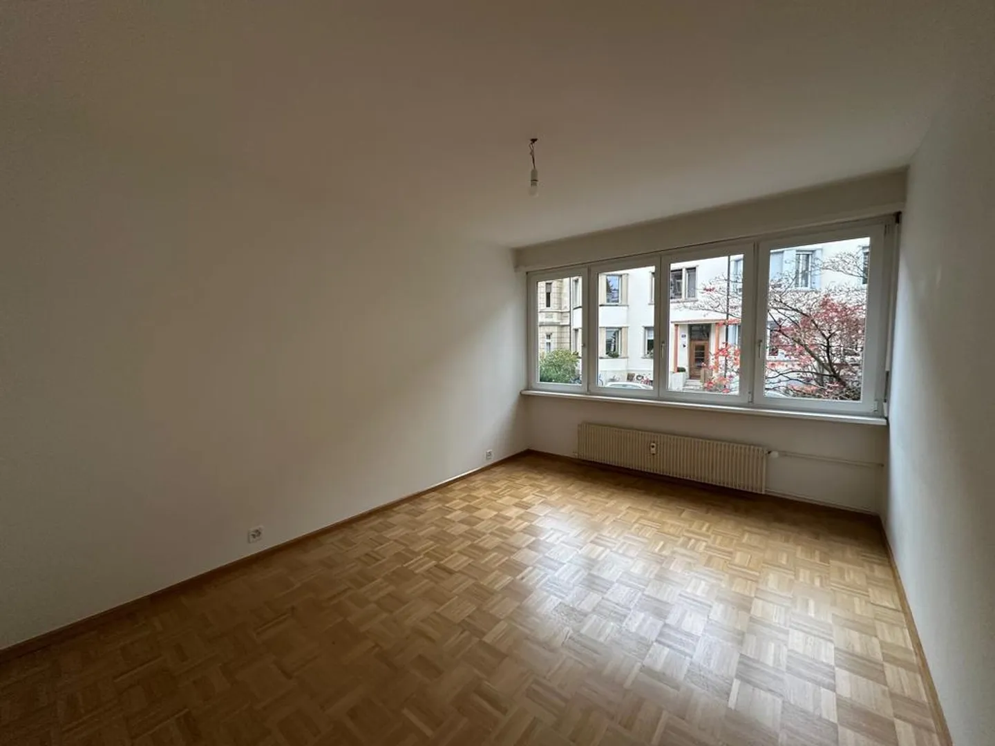 Bright and modern apartment near Schützenmattpark - Photo 6 of 8