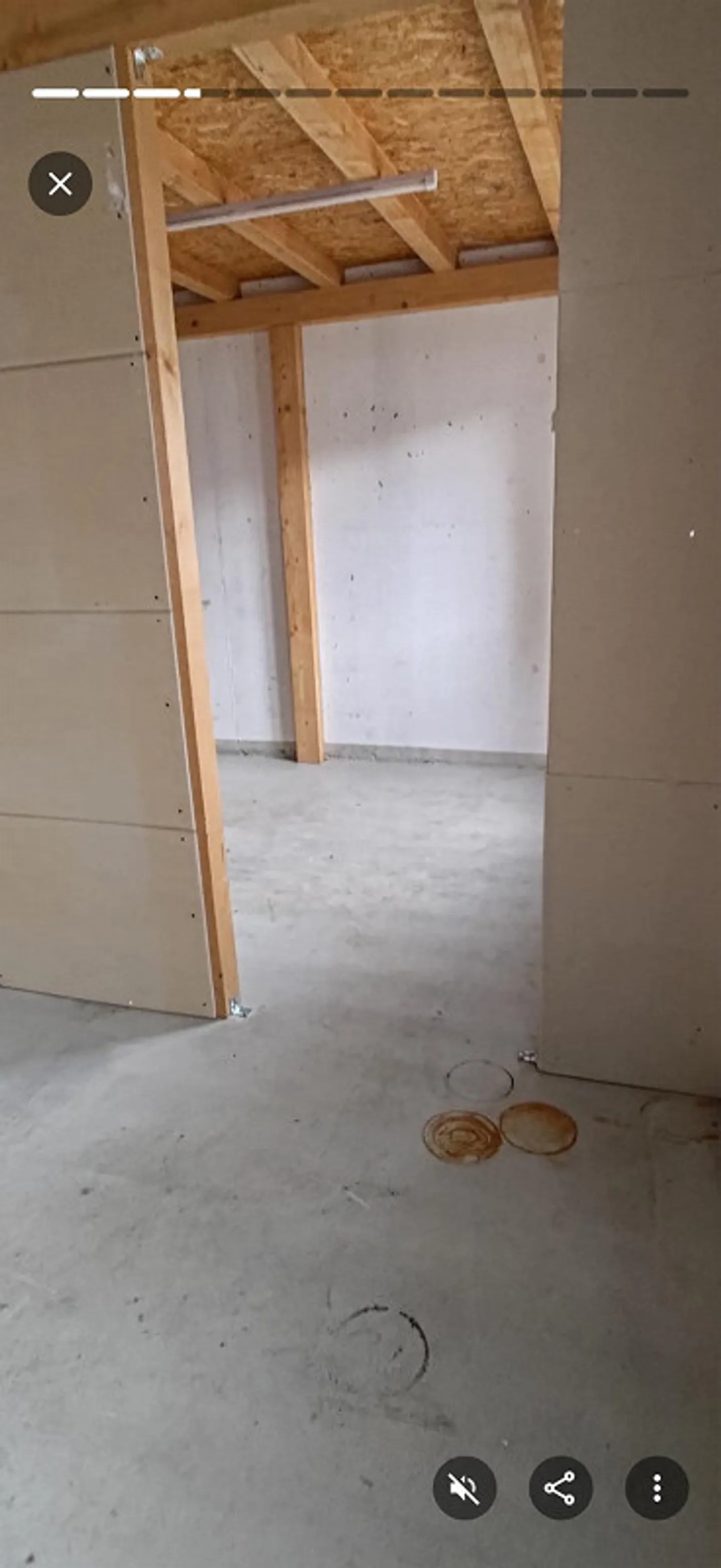 Garage Salle de loisirs Atelier dans une grange - Photo 4 sur 8