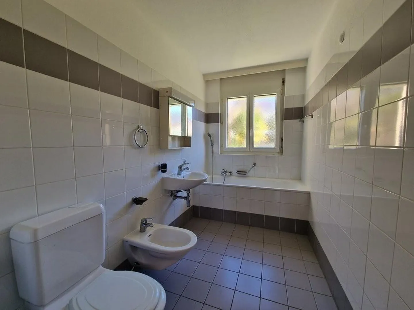 FOR RENT APARTMENTS IN MORBIO INFERIORE - Photo 8 of 10