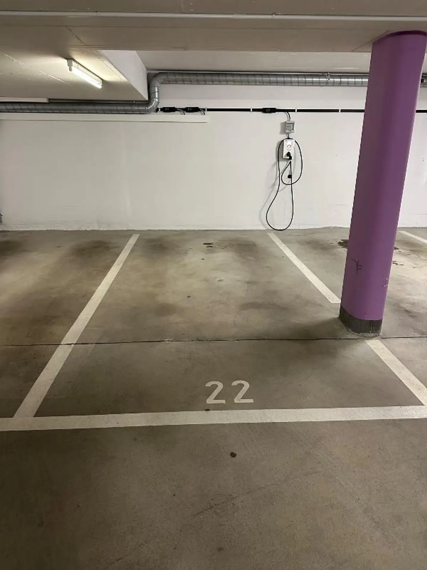 Garage souterrain - Photo 2 sur 2