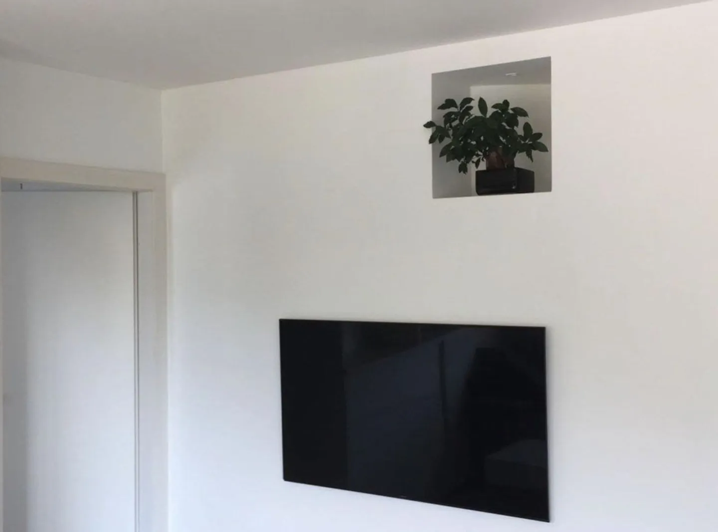 Charmante 2.5 Zimmer Wohnung - Foto 3 von 11