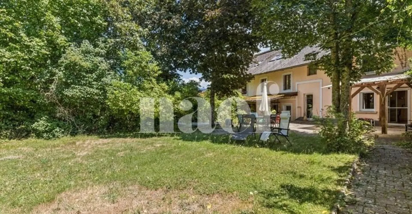 6.5-room semi-detached house with garden for sale in Sorens - Photo 3 of 12