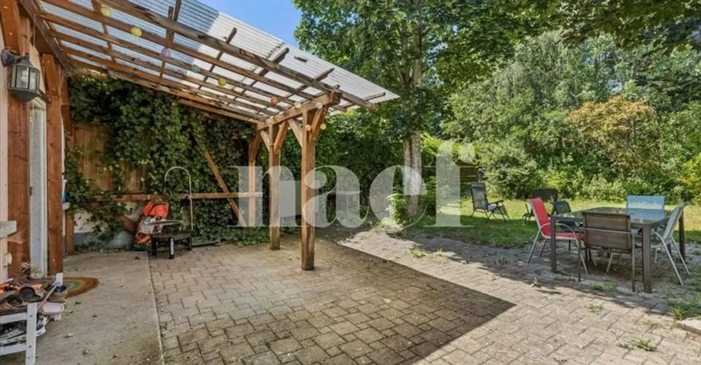 6.5-room semi-detached house with garden for sale in Sorens - Photo 4 of 12
