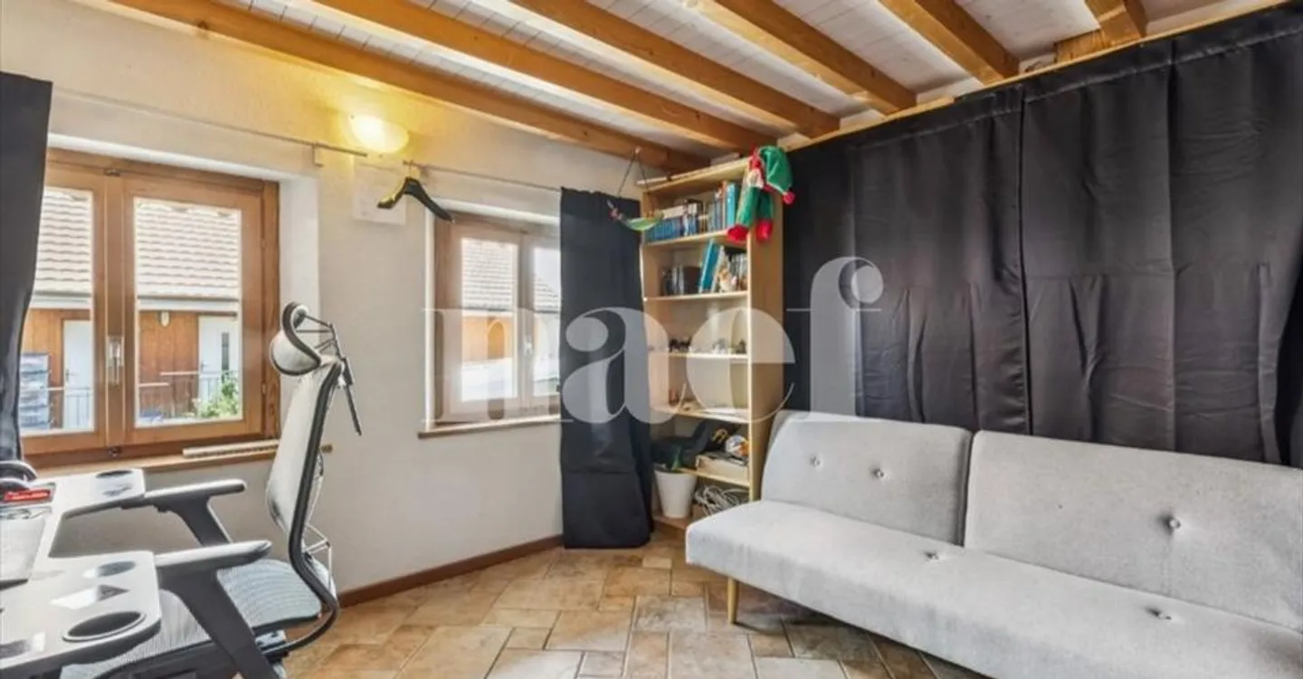 6.5-room semi-detached house with garden for sale in Sorens - Photo 10 of 12