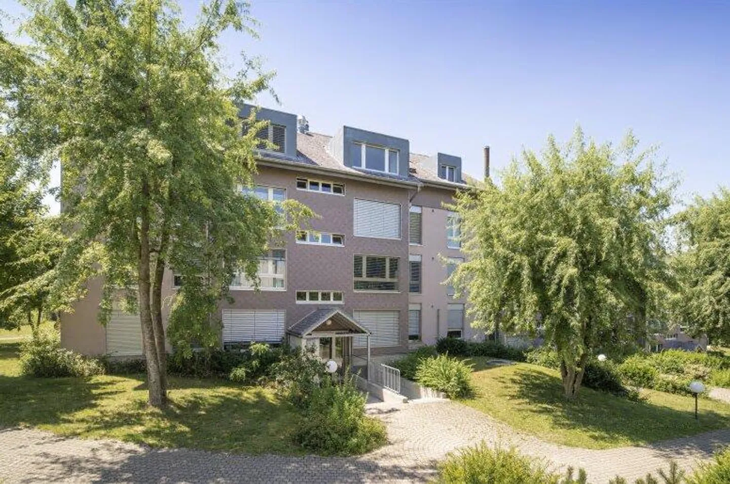 Parking space for rent in Murten! - Photo 1 of 1