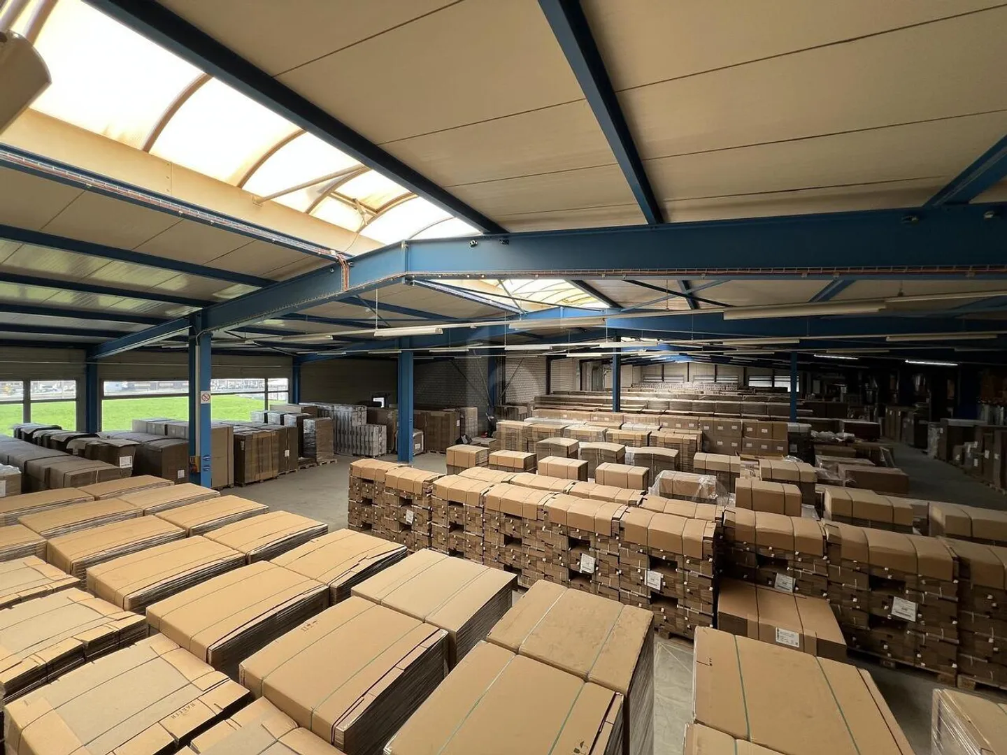 SPACIOUS WITH LOTS OF SPACE AND EFFICIENCY - Photo 2 of 6