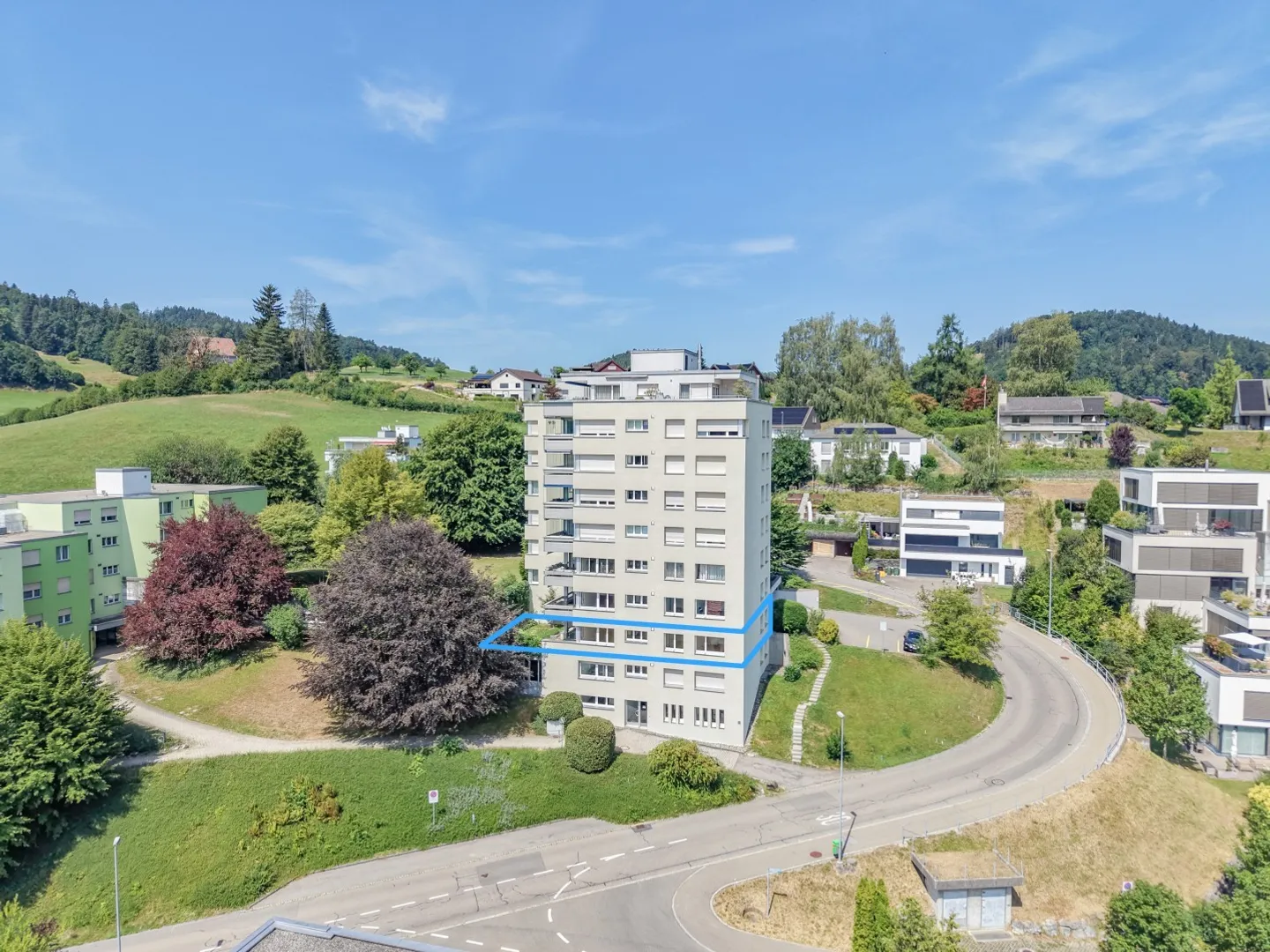 Ampio spazio abitativo, giardino privato, prezzo equo - Foto 1 di 11